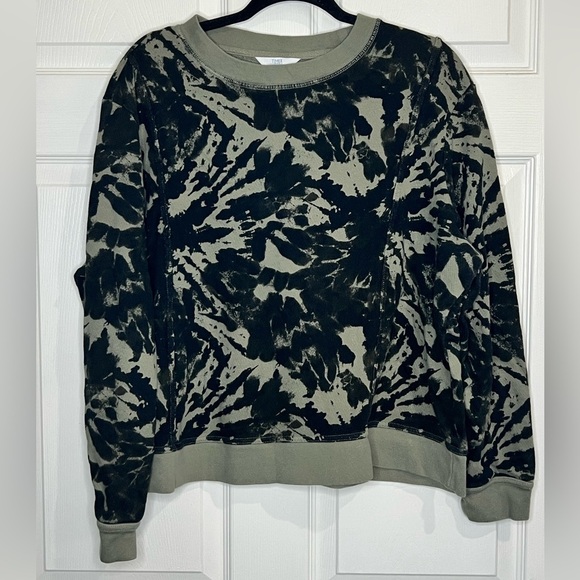 Time and Tru Women's Print Sweatshirt - Green & Black- Size XL (16-18) - Picture 1 of 4